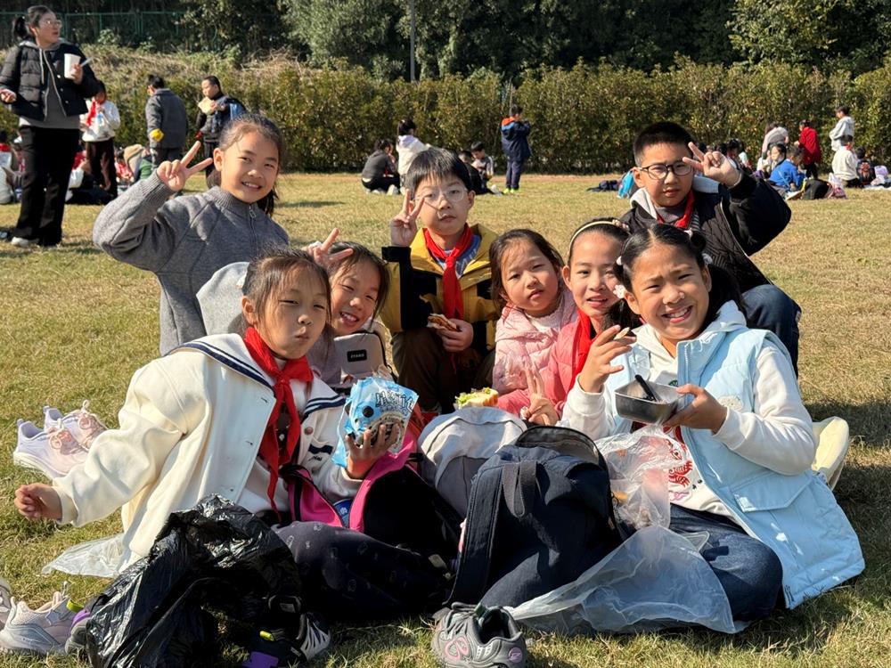 524ce90a0fbc4ea4aba129220c3458b1.jpg 524ce90a0fbc4ea4aba129220c3458b1.jpg