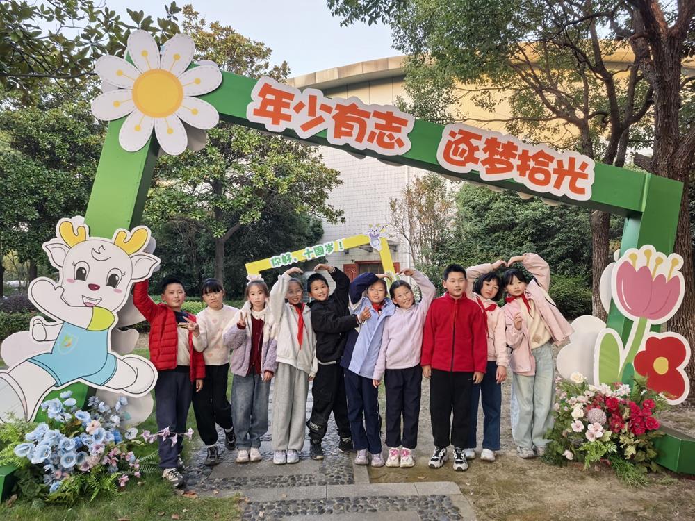 86e6674a2168491e9e2010a88df40145.jpg 86e6674a2168491e9e2010a88df40145.jpg