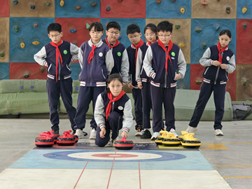 基地少年行　春日绽芳华 ——五年级青少年实践基地活动